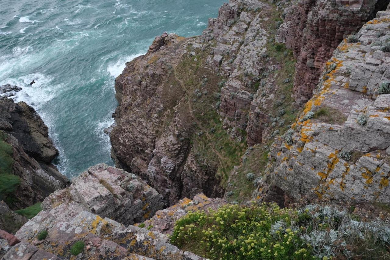 Chambre De La Nonne En Vacances Dol-de-Bretagne Buitenkant foto